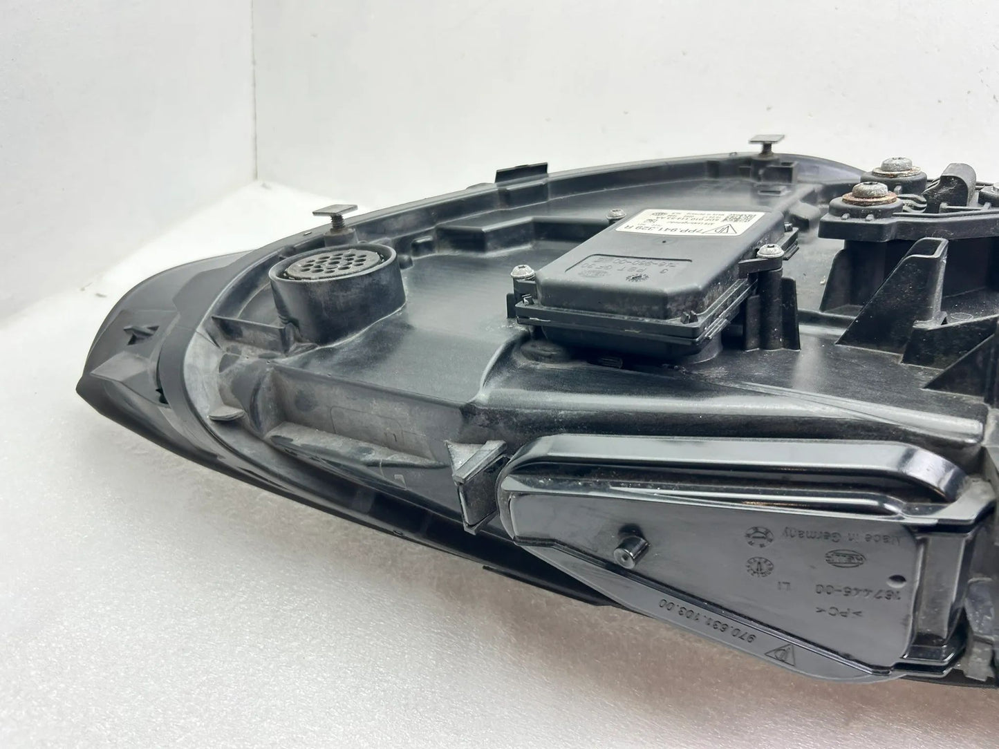 FRONTSCHEINWERFER LINKS VORNE 7P5941751F