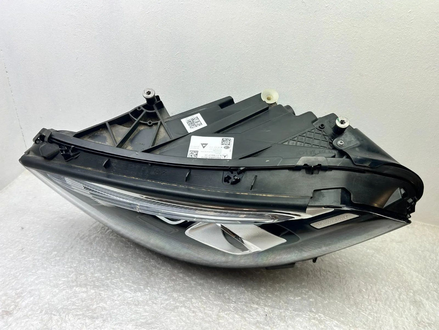 Mercedes W177 A-Klasse LED Scheinwerfer links A1779063705