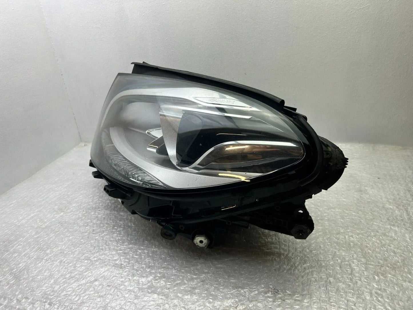 Original Mercedes GLE W166 Scheinwerfer links A1668201559