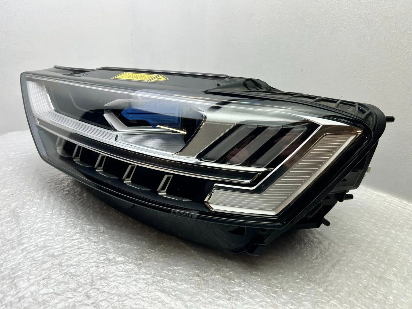 Original Audi A8 S8 D5 LED Laser Scheinwerfer links 4N0941085