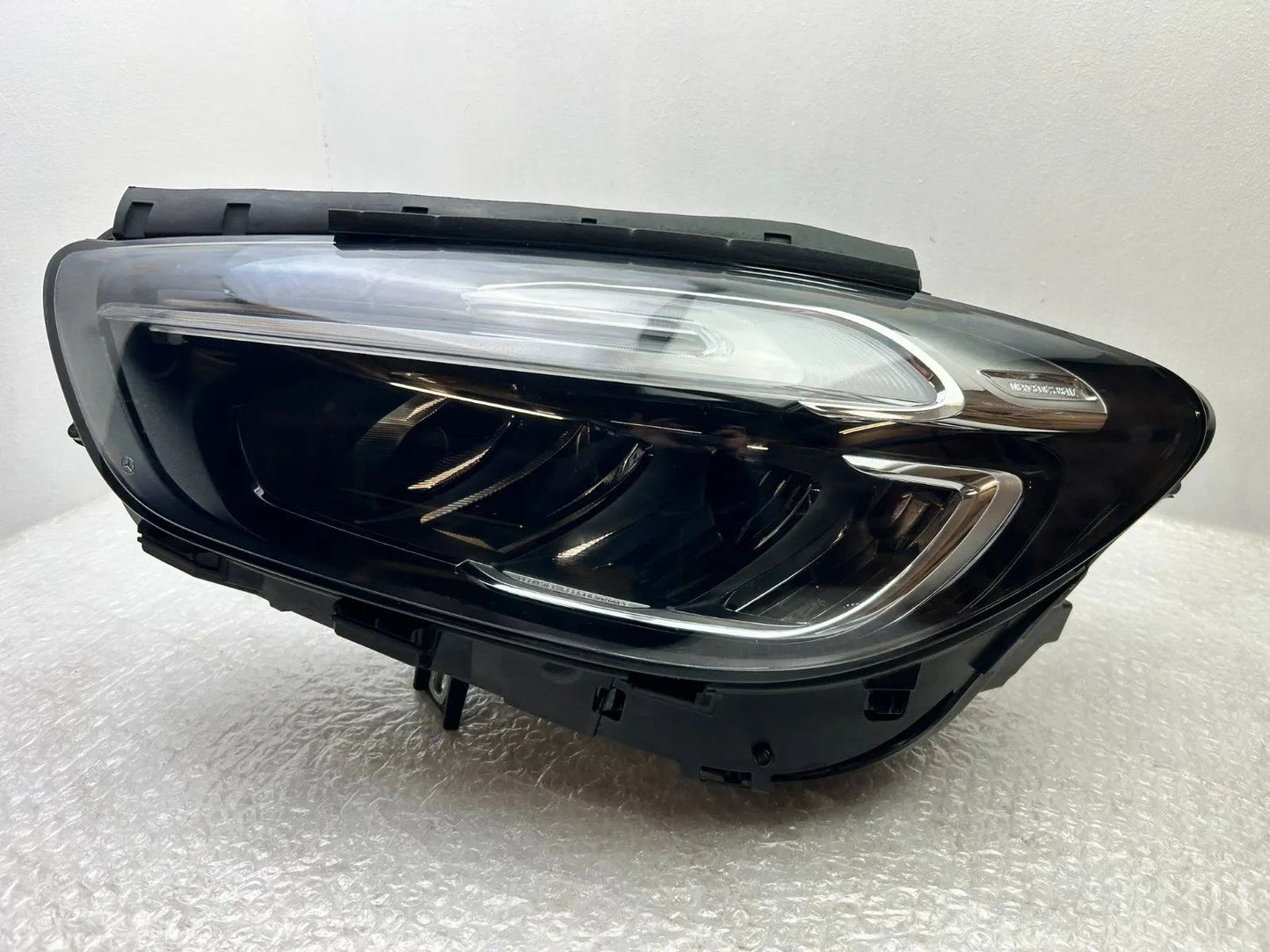 Mercedes B-Klasse W247 LED Scheinwerfer links A2479060904