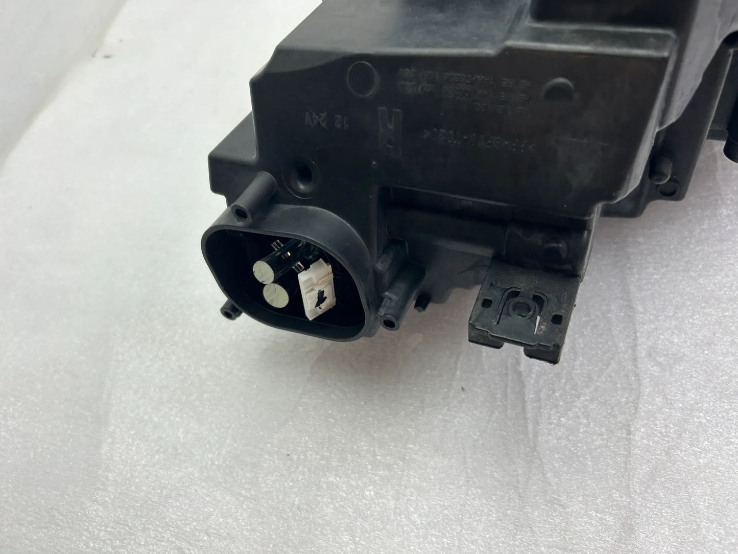 Original Audi A4 8W B9 LED Scheinwerfer rechts 8W0941034