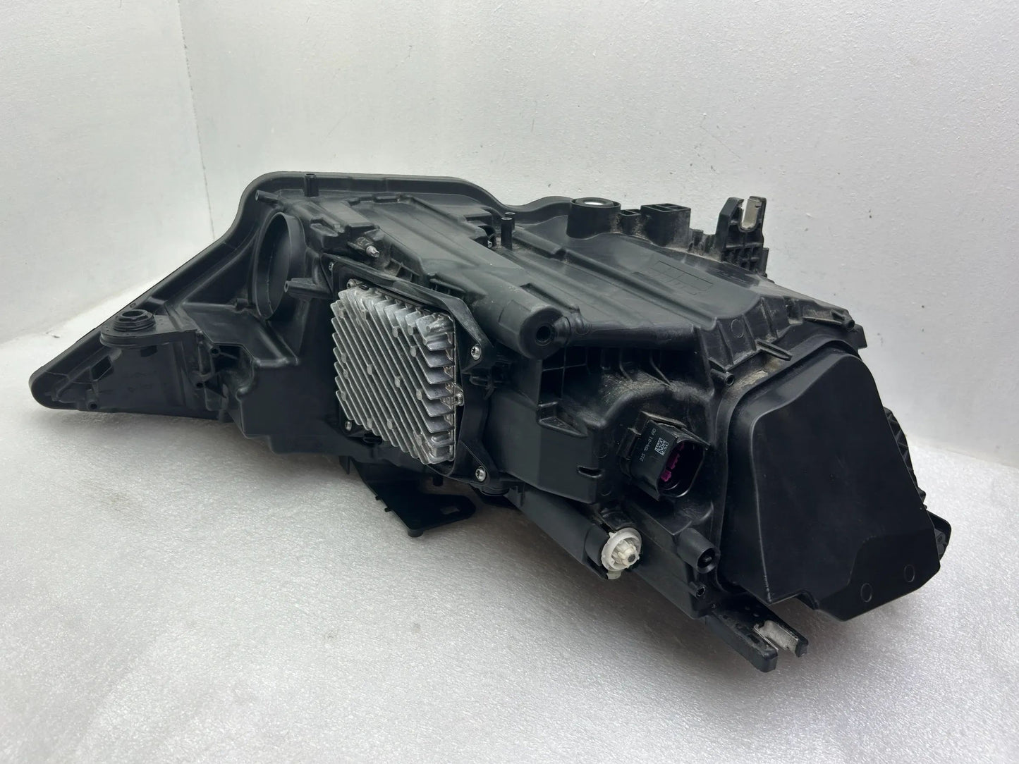 Original Audi A6 C8 4K LED Scheinwerfer links 4K0941039