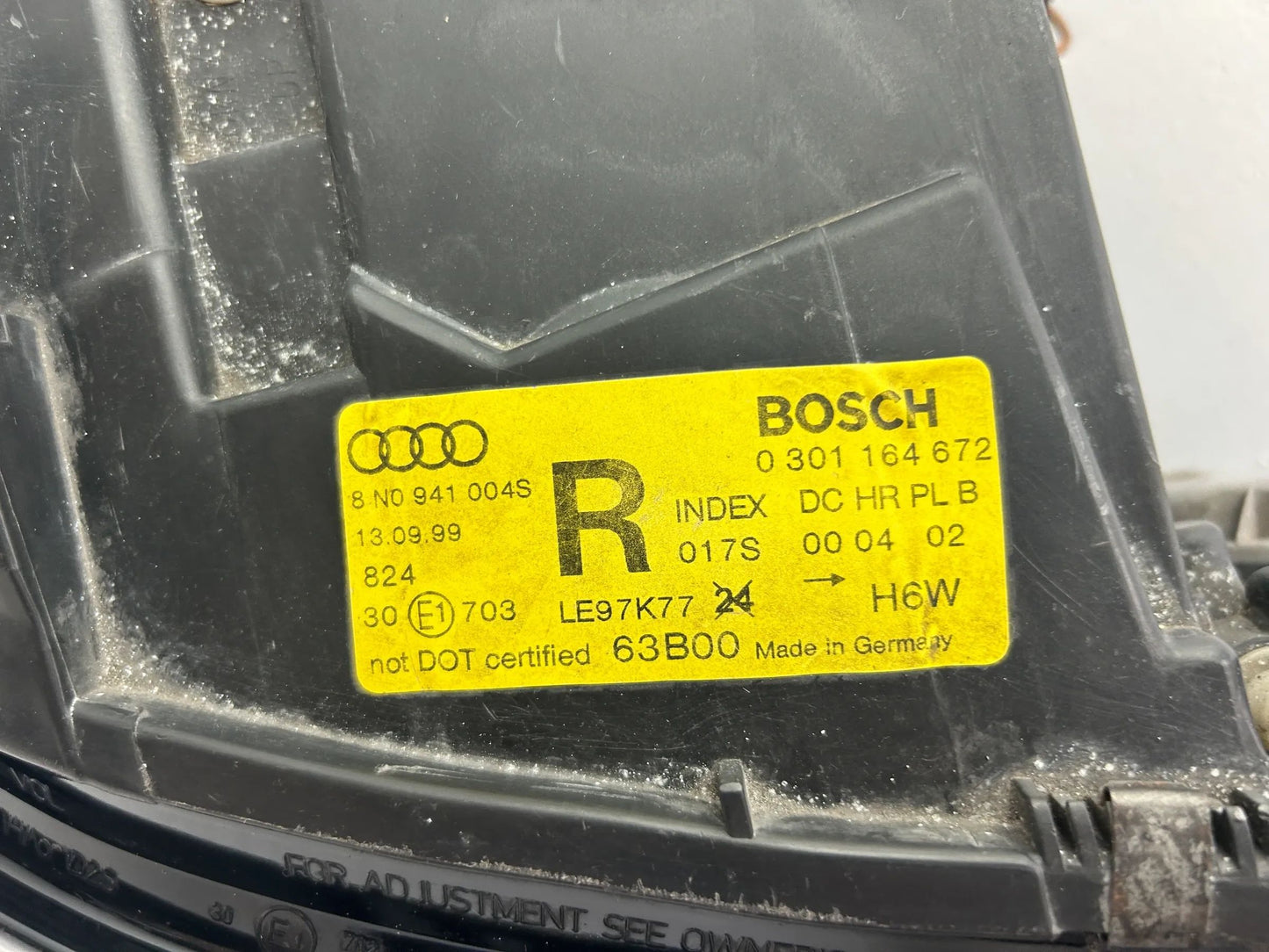 Original Audi TT 8N Xenon Scheinwerfer rechts 8N0941004S