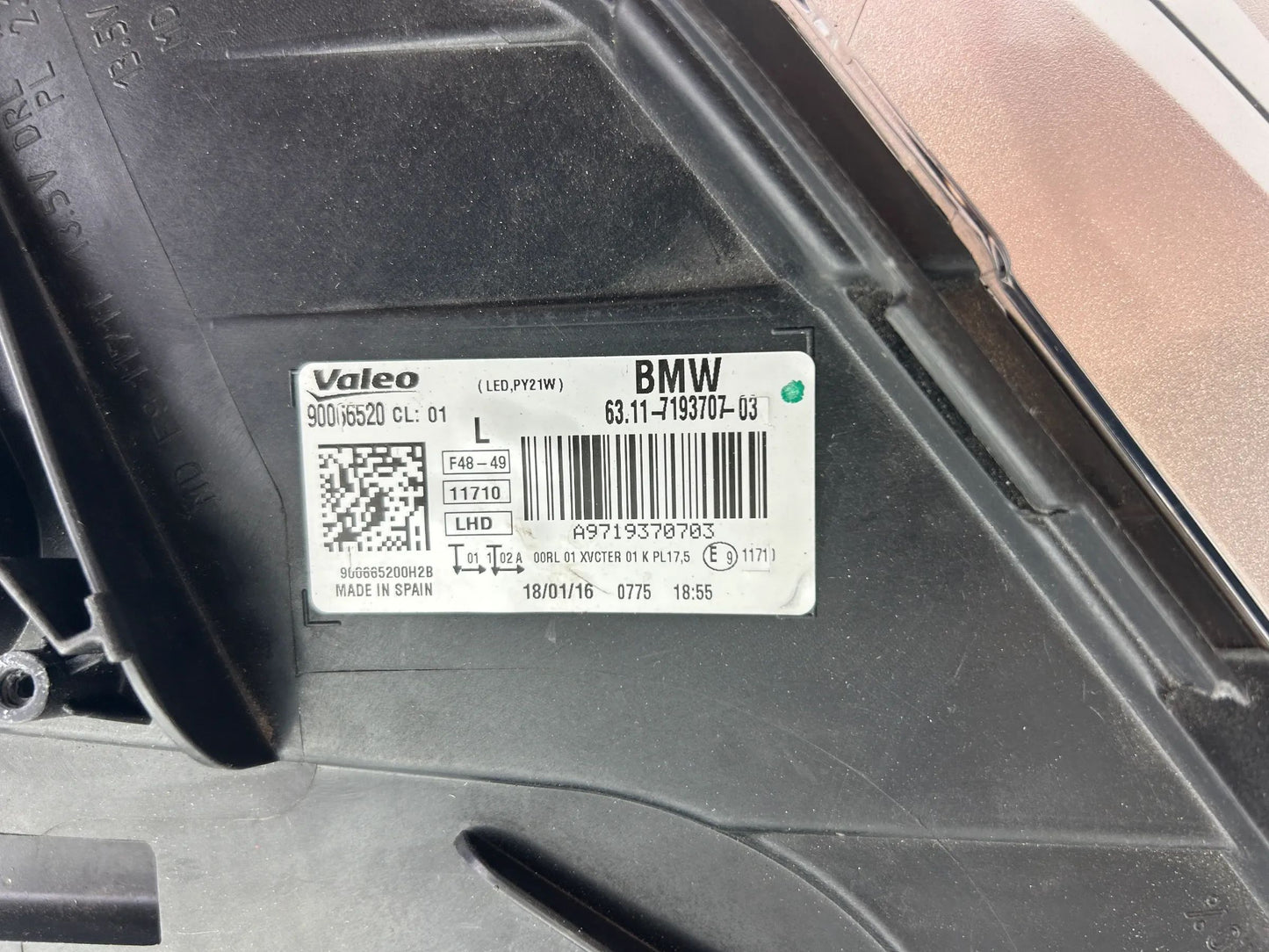 Original BMW X1 F48 LED Scheinwerfer links 7193707