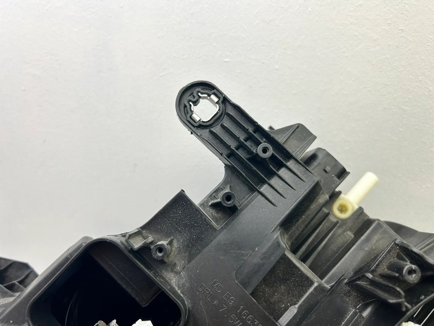 Original BMW X2 F39 LED Scheinwerfer links 9851981