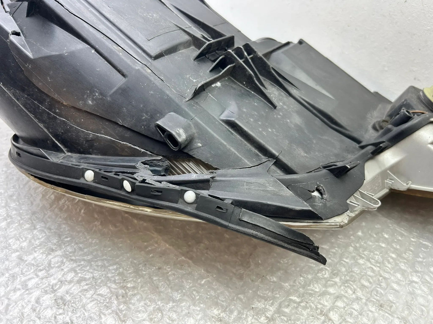 Porsche 911 996 Xenon Scheinwerfer links 99663105701 DEFEKT