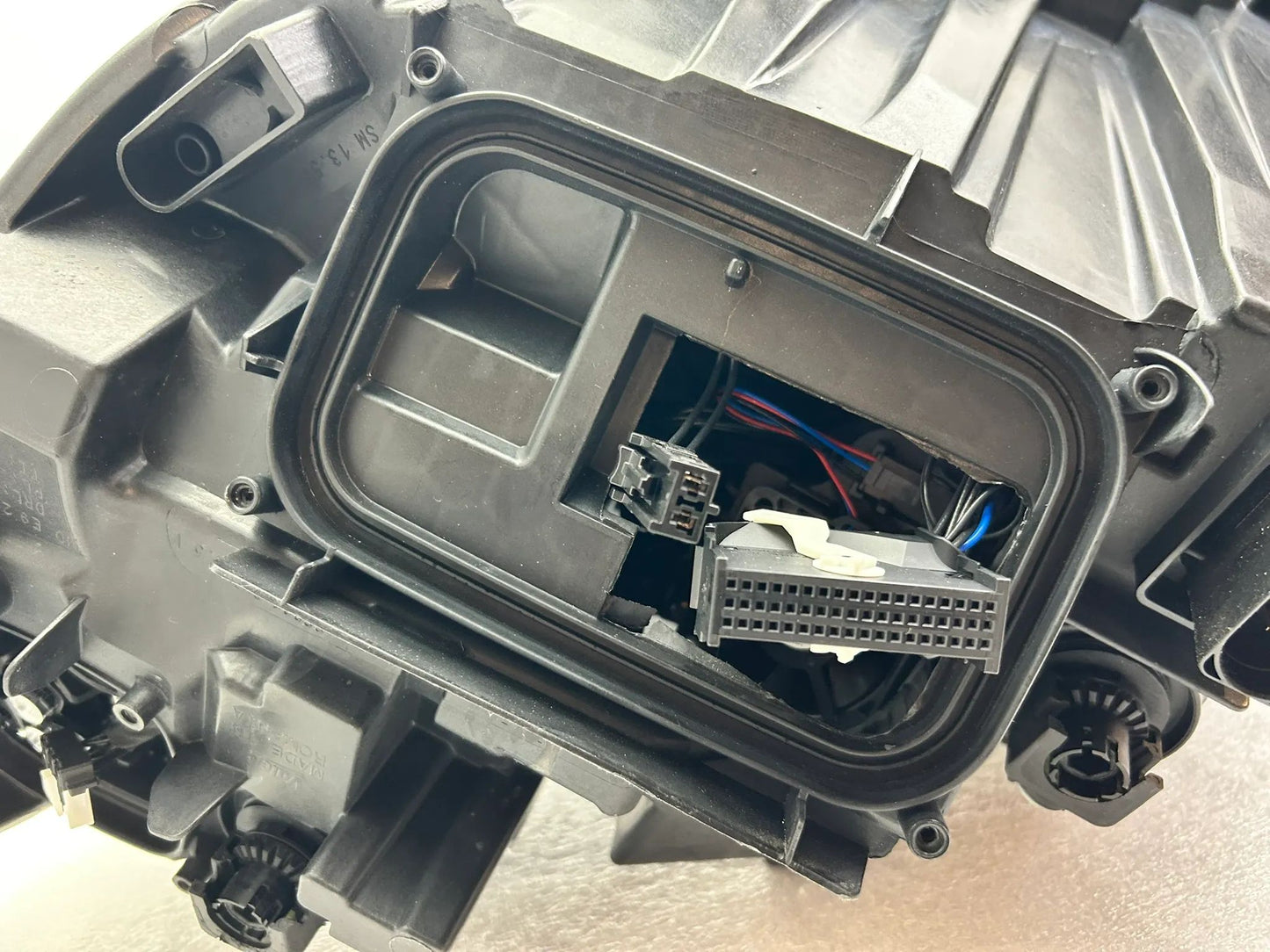 Mercedes Sprinter W910 W907 LED Scheinwerfer rechts A9109067200