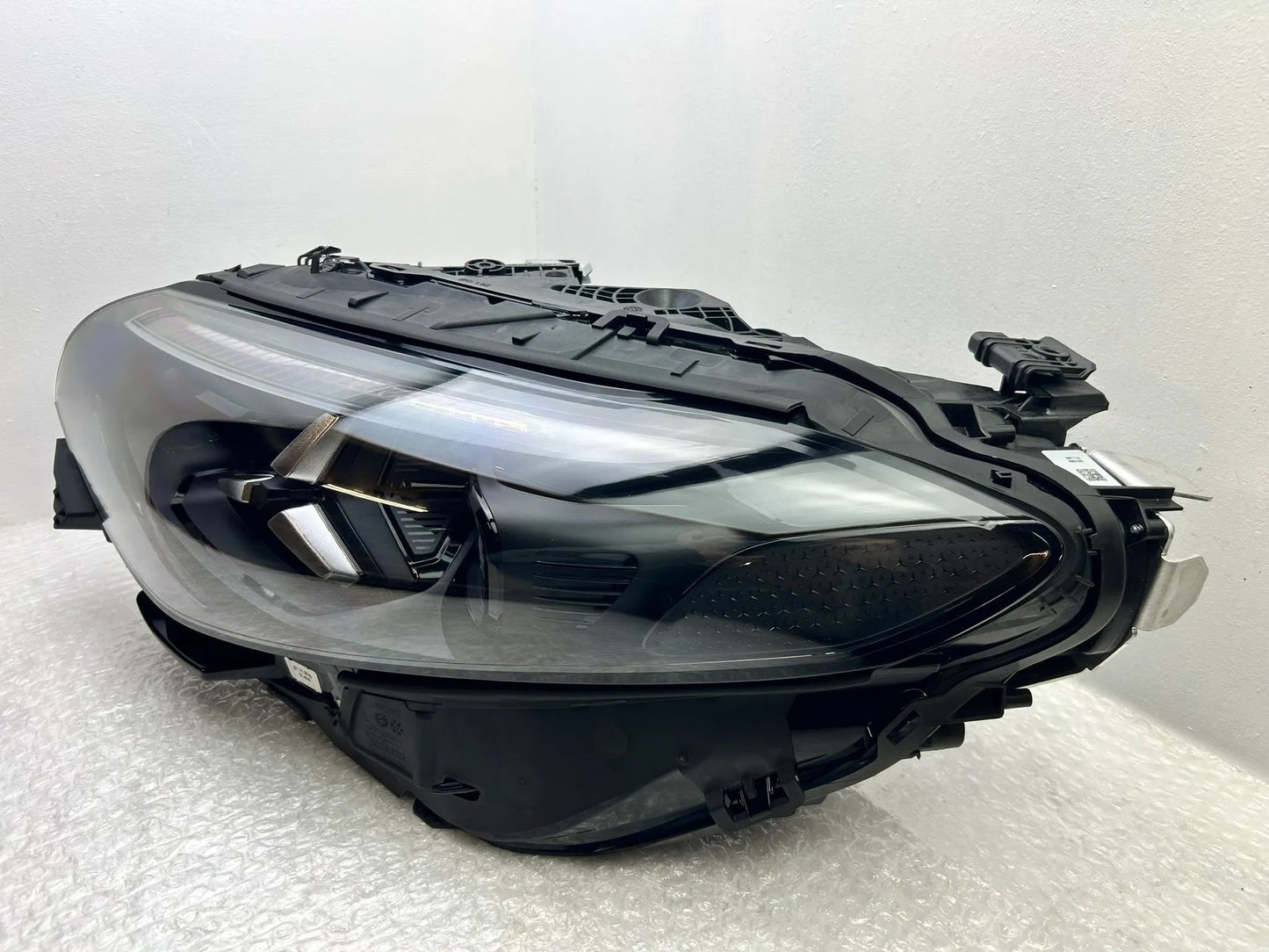 NEU Original Mercedes CLA W174 LED Scheinwerfer links A1749062502