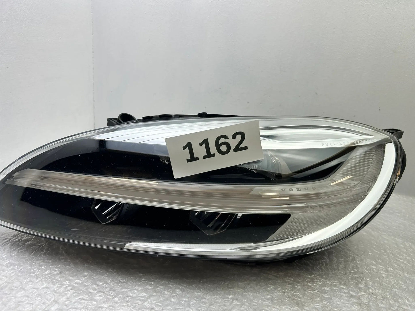 Original Volvo V40 LED Frontscheinwerfer links 31677018