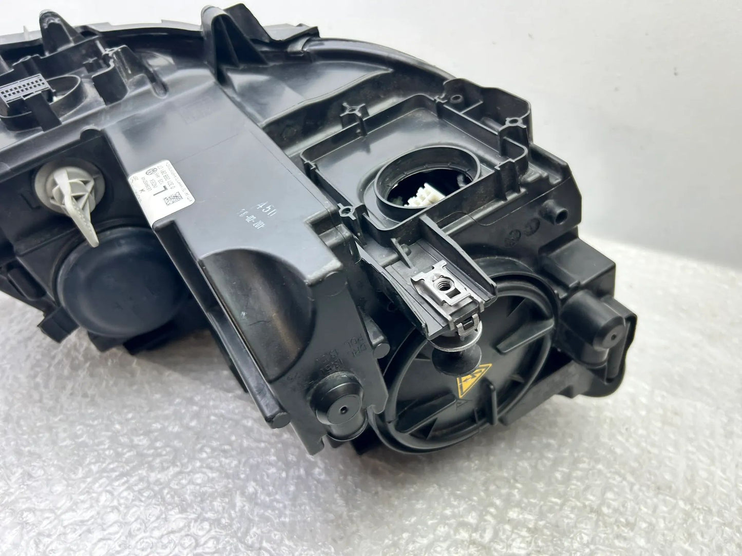 Original VW Touran Xenon LED Scheinwerfer links 1T1941751H
