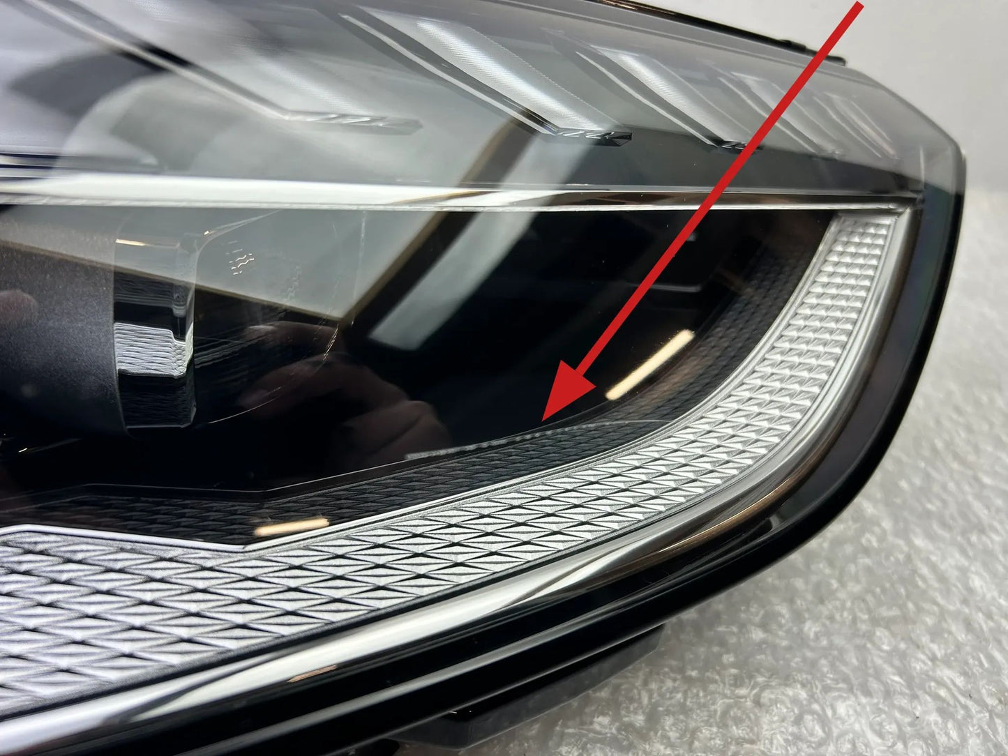 Original Audi A4 B9 8W LED Matrix Scheinwerfer rechts 8W0941036E