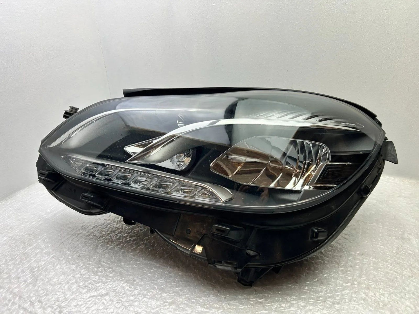 Mercedes E-Klasse W212 LED Scheinwerfer links A2128204939