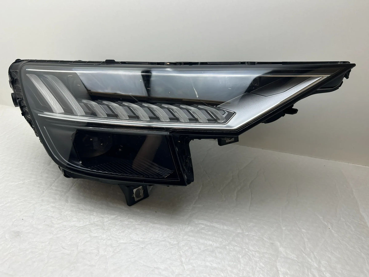 Original Audi Q8 SQ8 LED Matrix Scheinwerfer rechts 4M8941036