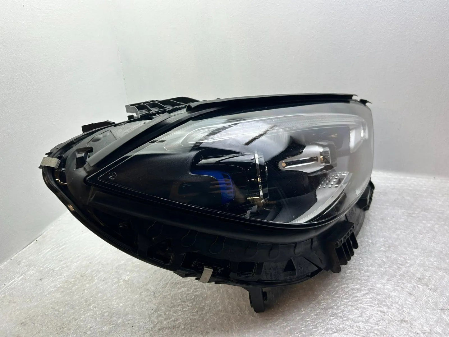 Mercedes W206 C-Klasse LED Scheinwerfer rechts A2069065404