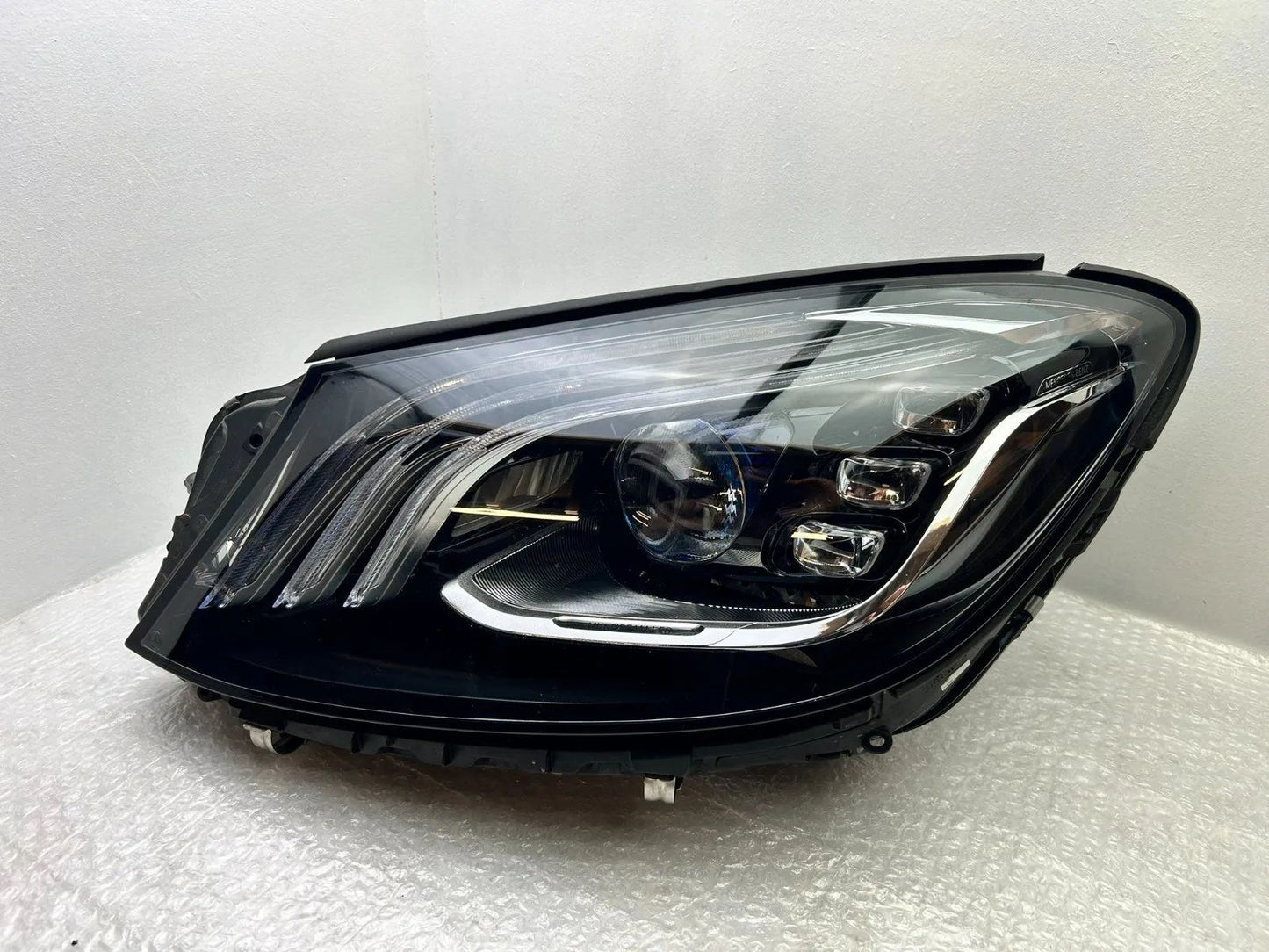 Mercedes W222 S-Klasse LED Scheinwerfer links A2229069305