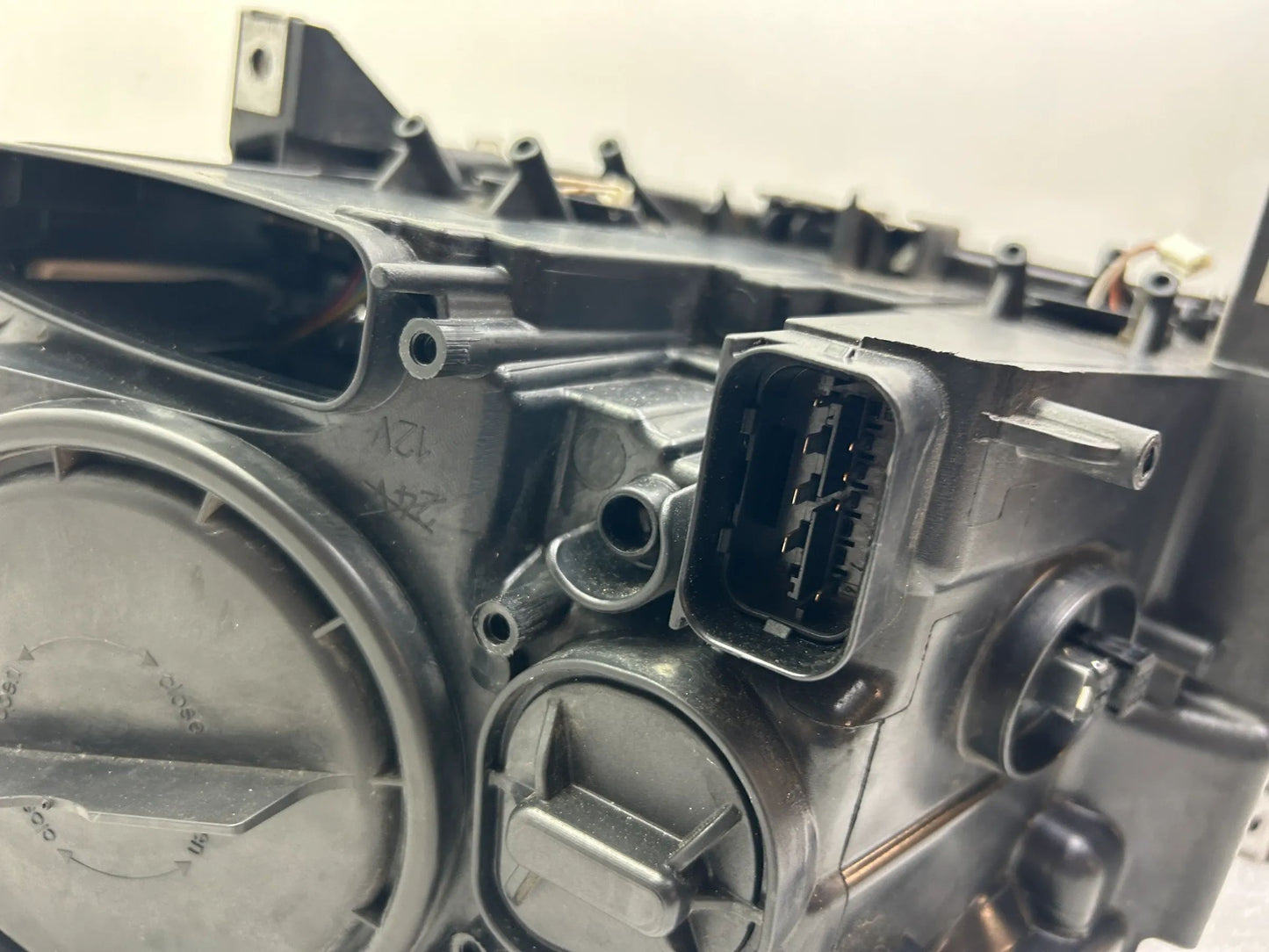 BMW 5er F10 F11 Xenon Kurvenlicht Scheinwerfer rechts 7203252