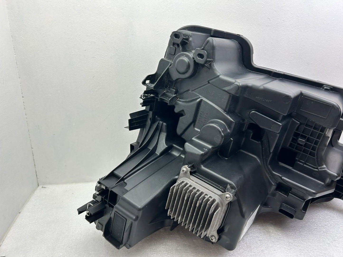 Tesla Modell Y Juniper LED Scheinwerfer rechts 1918351-00-D