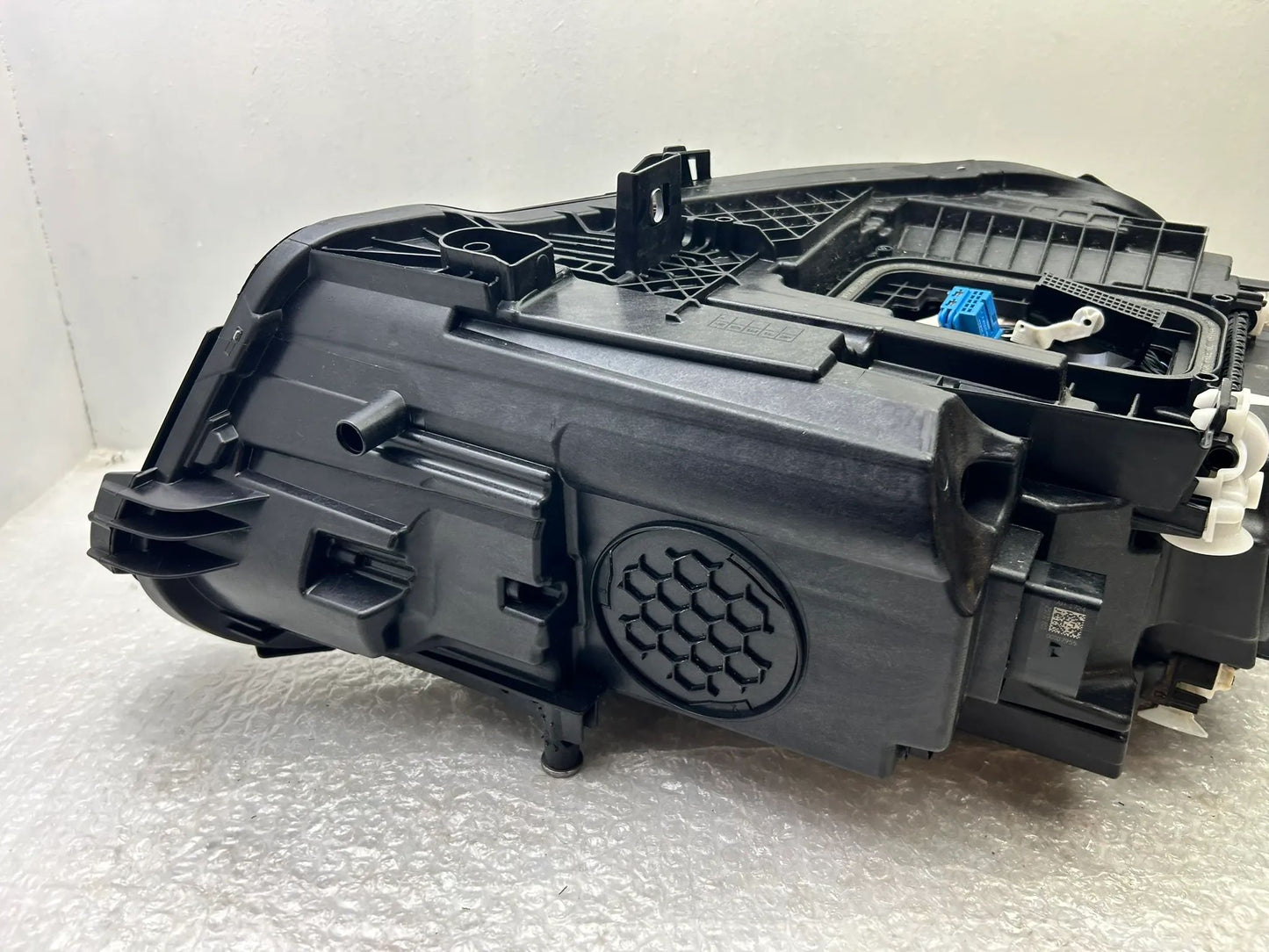 Original Mercedes CLA W118 LED Scheinwerfer links A1189061301