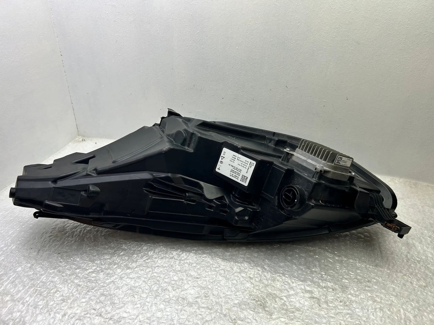 Original Tesla Model 3 LED Scheinwerfer rechts 1514953-00-C