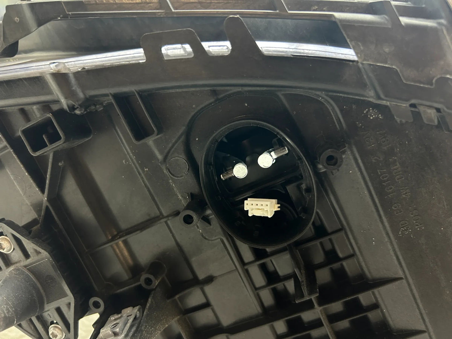 Original BMW 5er G30 G31 LED Scheinwerfer links 8499111