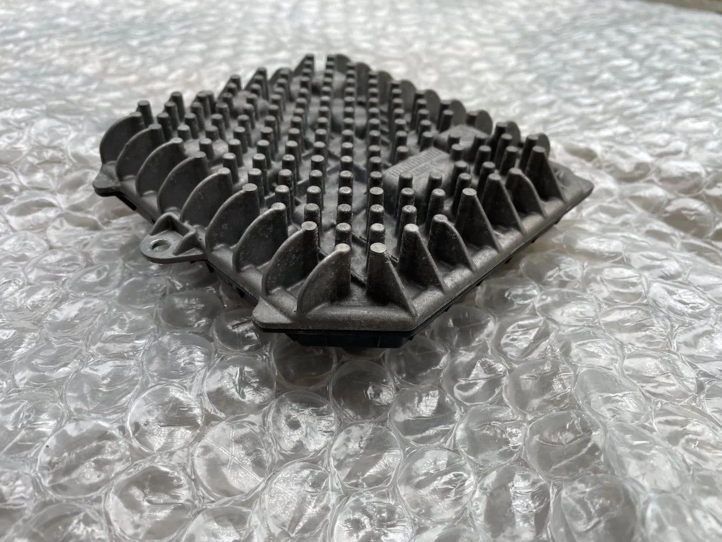 Original Fiat 500 Steuergerät LED Scheinwerfer Modul 147000077401