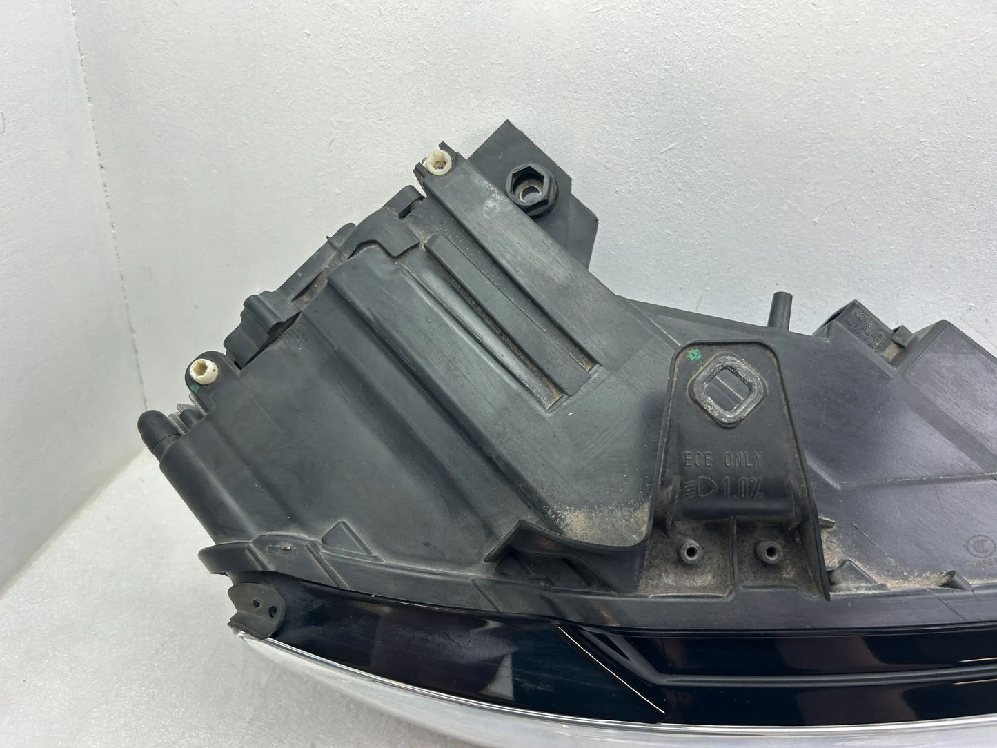 Original Audi A3 8V Matrix Voll LED Scheinwerfer rechts 8V0941034
