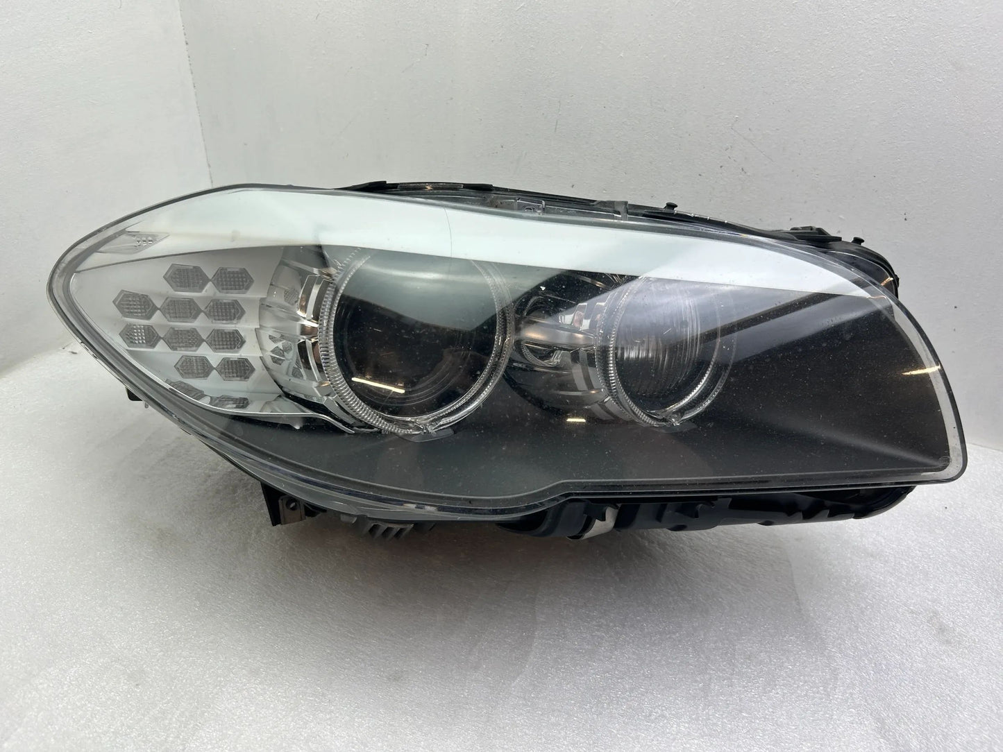 BMW 5er F10 F11 Xenon Kurvenlicht Scheinwerfer rechts 7203252