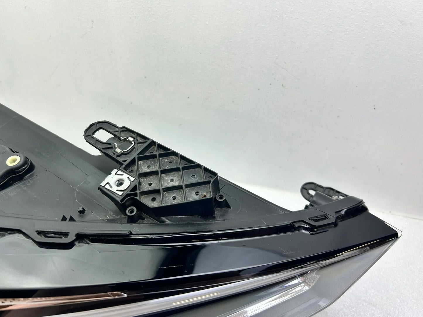 Seat Cupra Formentor Leon LED Scheinwerfer rechts 5FG941036C