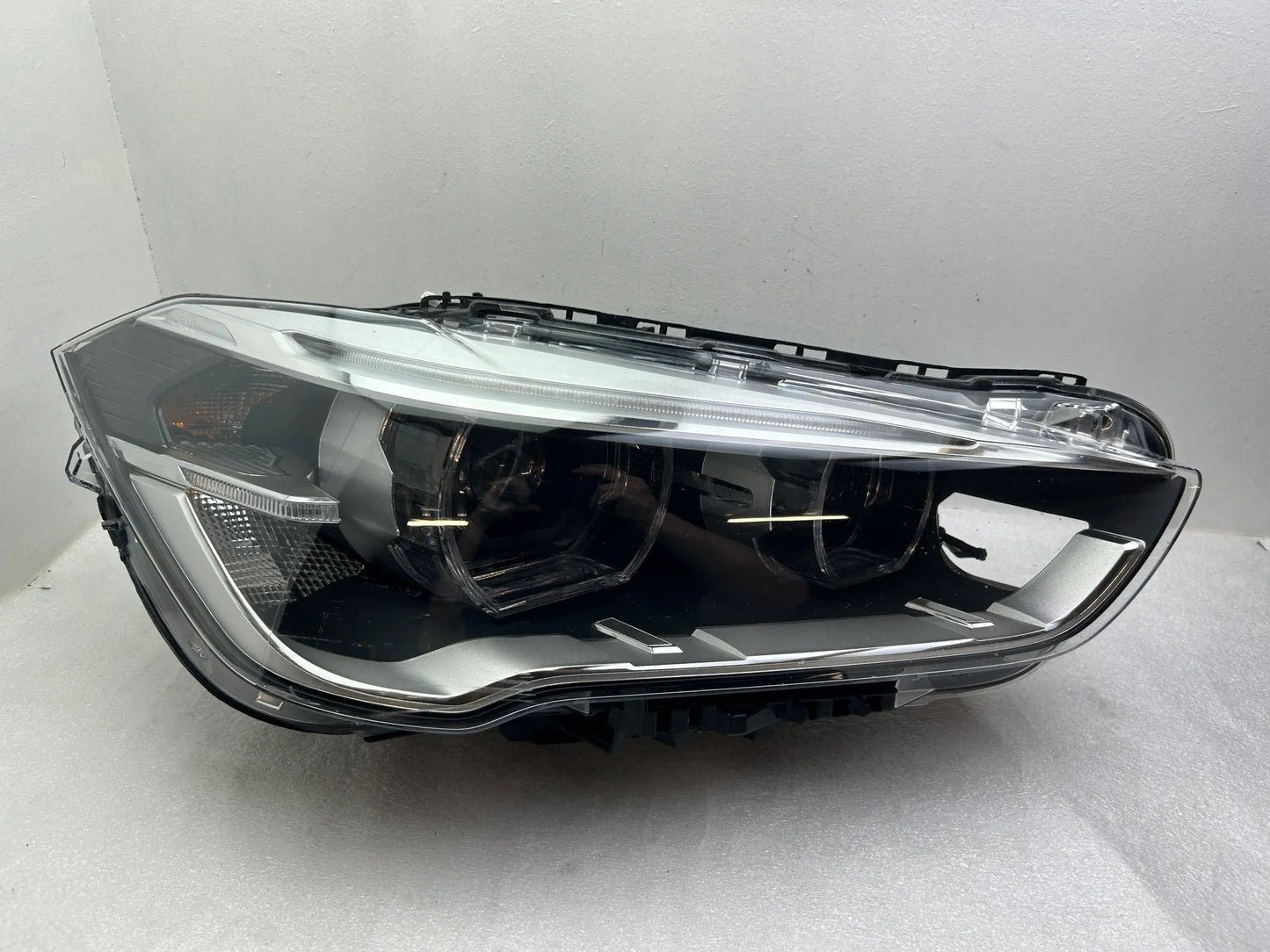 Original BMW X1 F48 Voll LED Scheinwerfer rechts 7495004
