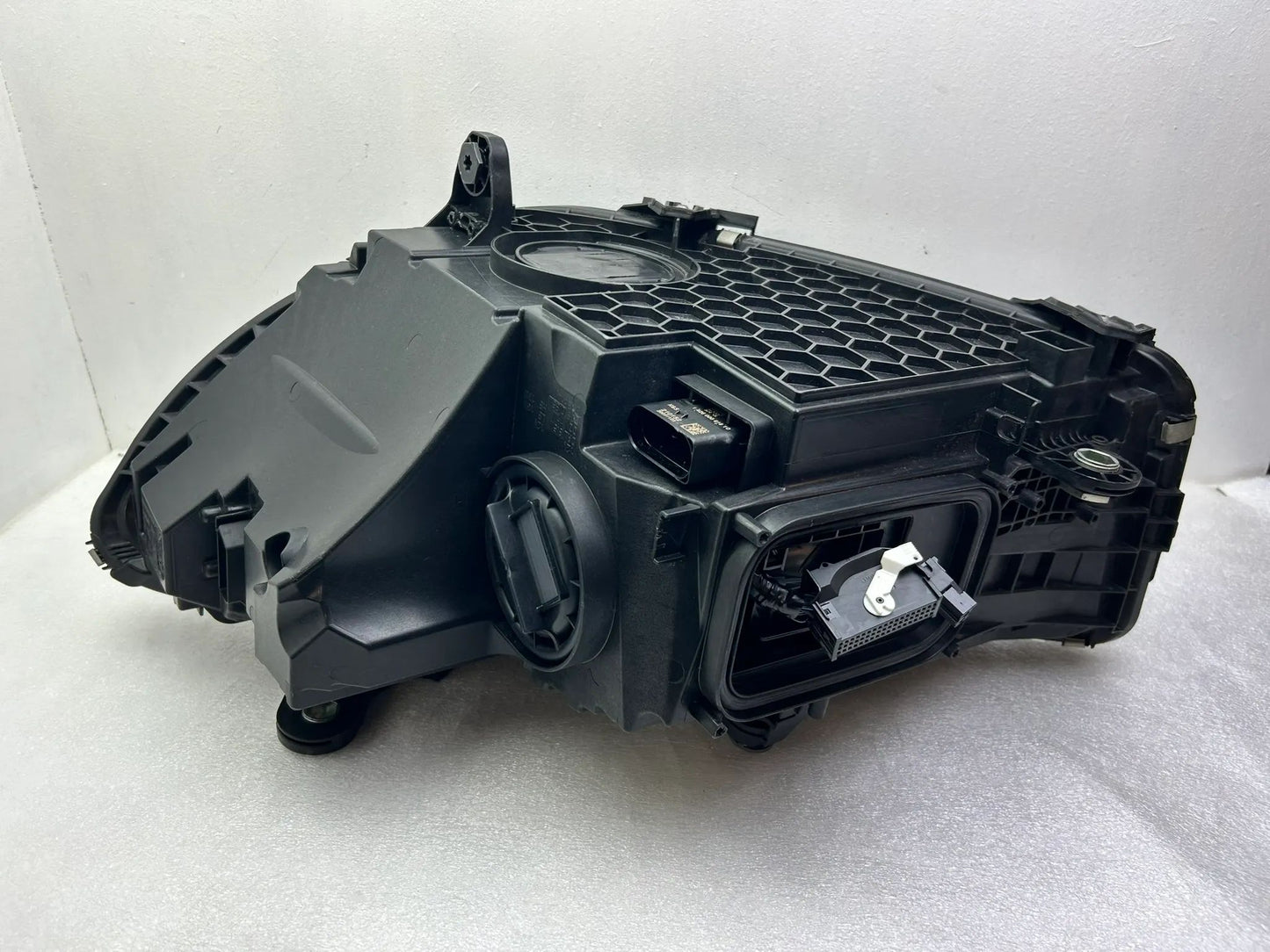 Original Mercedes W206 LED Scheinwerfer rechts A2069066204