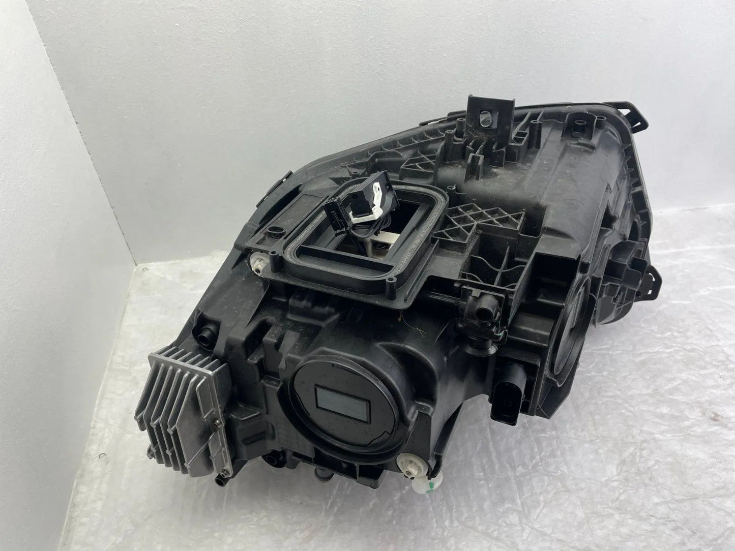 Mercedes EQB EQA W243 LED Scheinwerfer rechts A2439069000