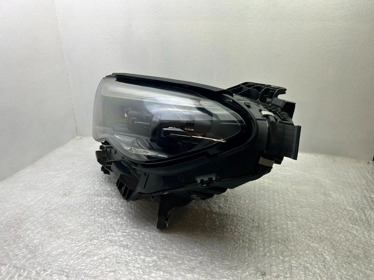 Original Mercedes W214 LED Scheinwerfer links A2149066102