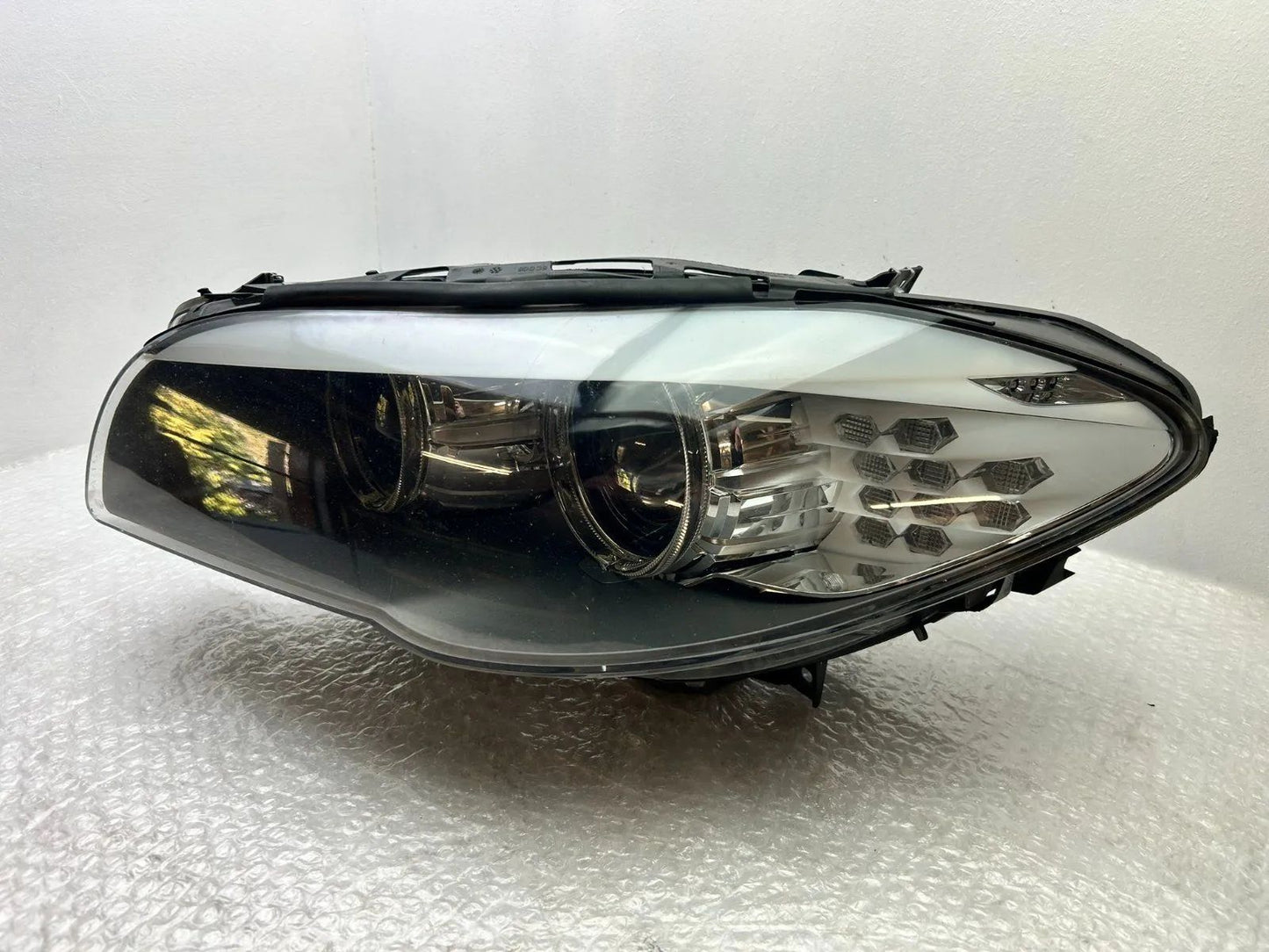 Original BMW 5er F10 F11 Xenon Scheinwerfer links 7203245