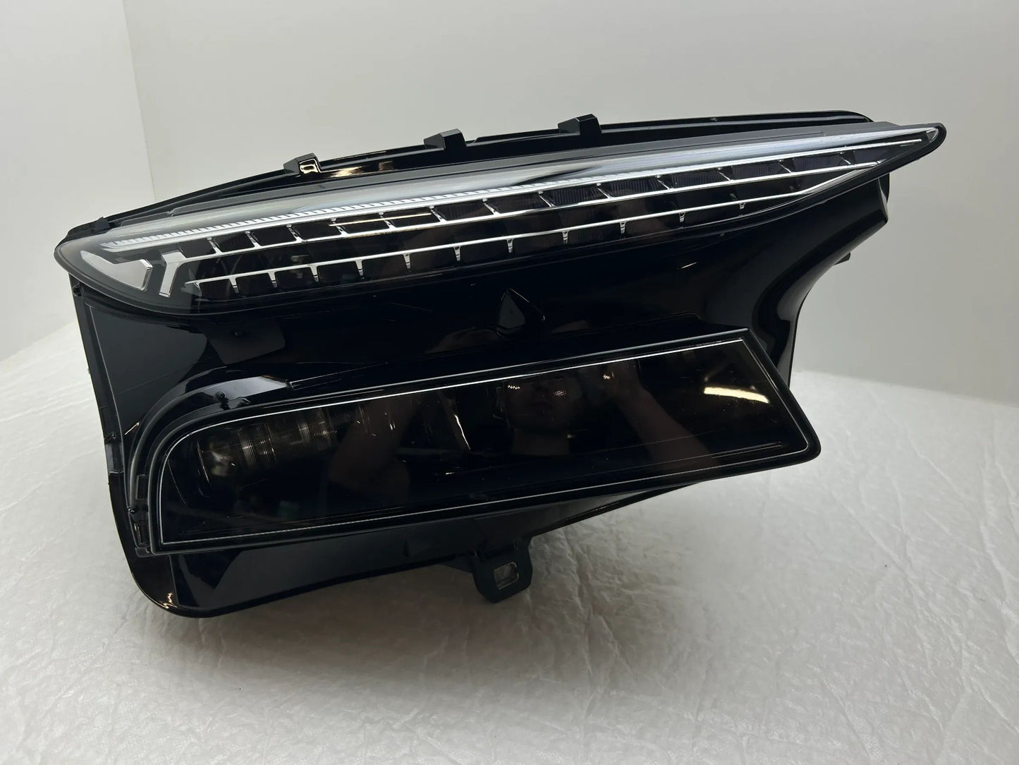 Original Audi A6 E-Tron Matrix LED Scheinwerfer rechts 85E941040R