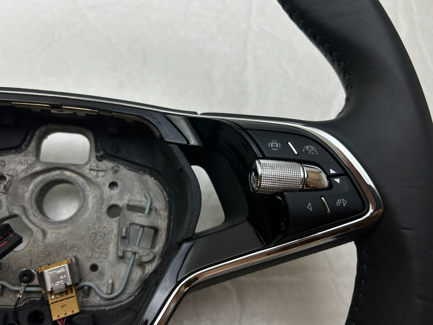 Original Skoda Octavia 4 IV Enyaq Superb Multi Lenkrad 5E3959542H