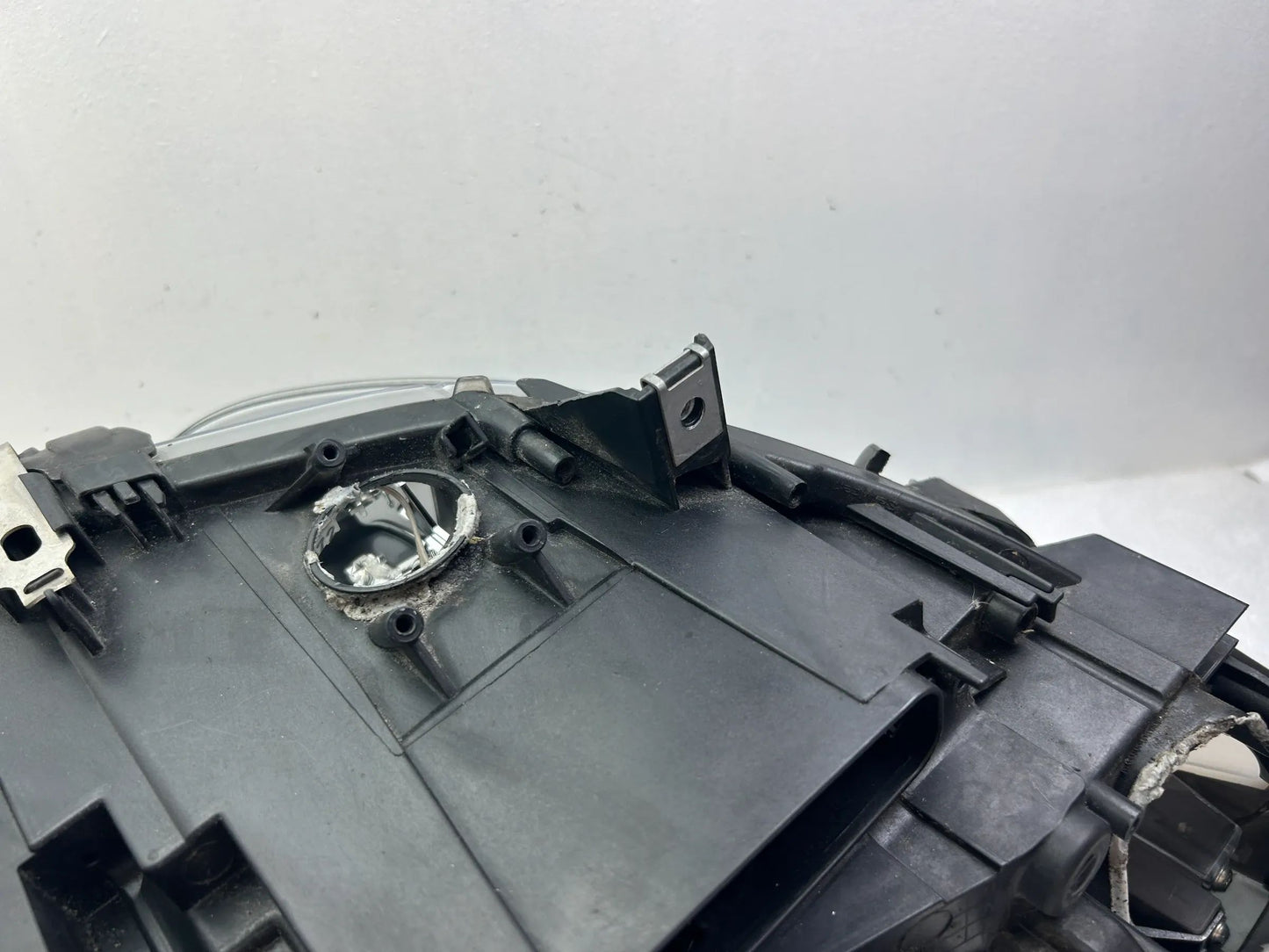 BMW 5er F10 F11 Xenon Scheinwerfer links 7271911 7203245