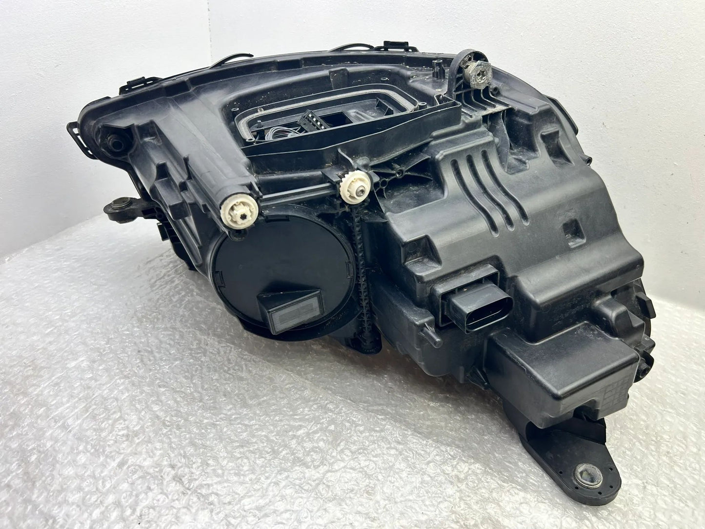Original Mercedes W213 LED Scheinwerfer links A2139069109