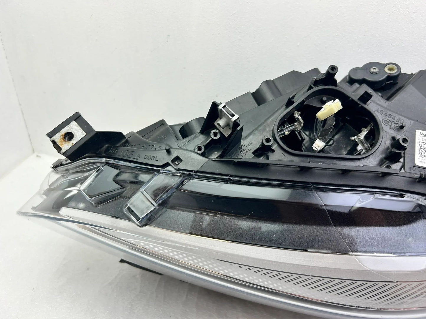 FRONTSCHEINWERFER LINKS VORNE 8738685