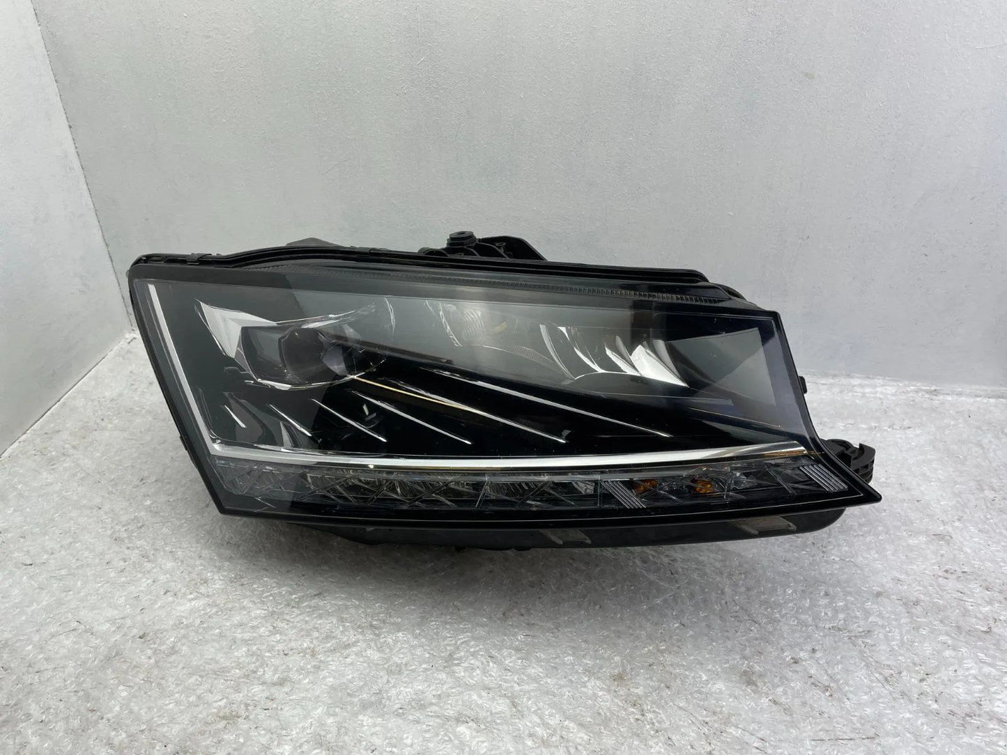 Original Skoda Fabia 3 LED Scheinwerfer rechts 6V1941016F