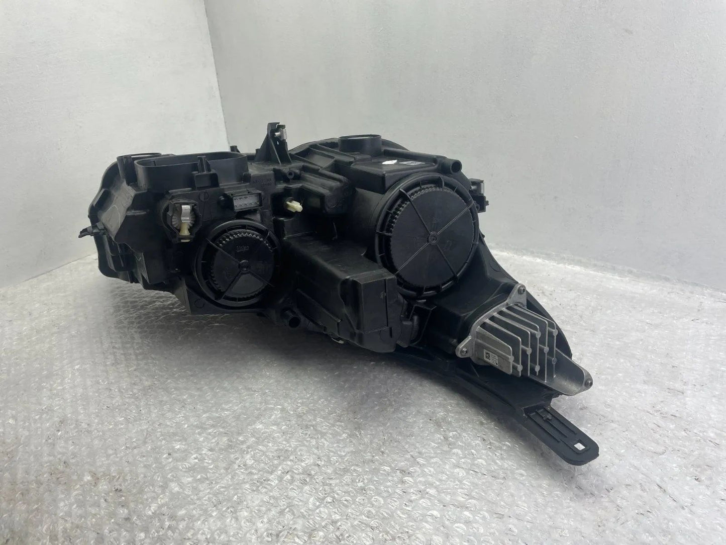 Original Opel Crossland X LED Scheinwerfer links YQ00349980