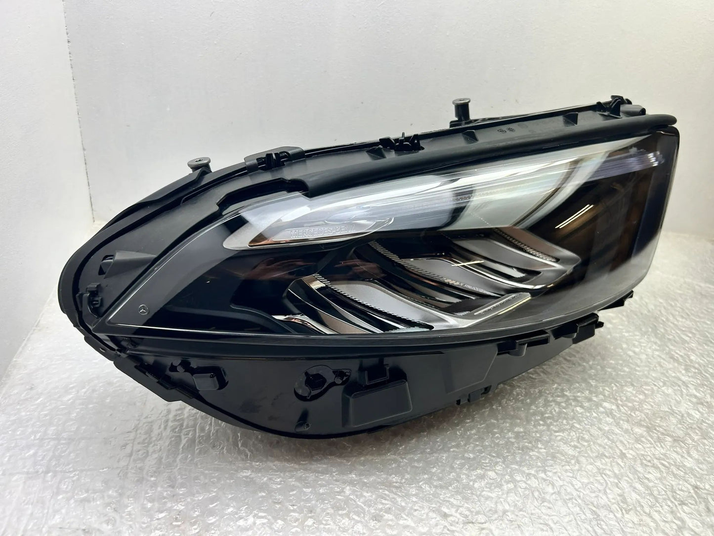 Original Mercedes W177 LED Scheinwerfer rechts A1779064406