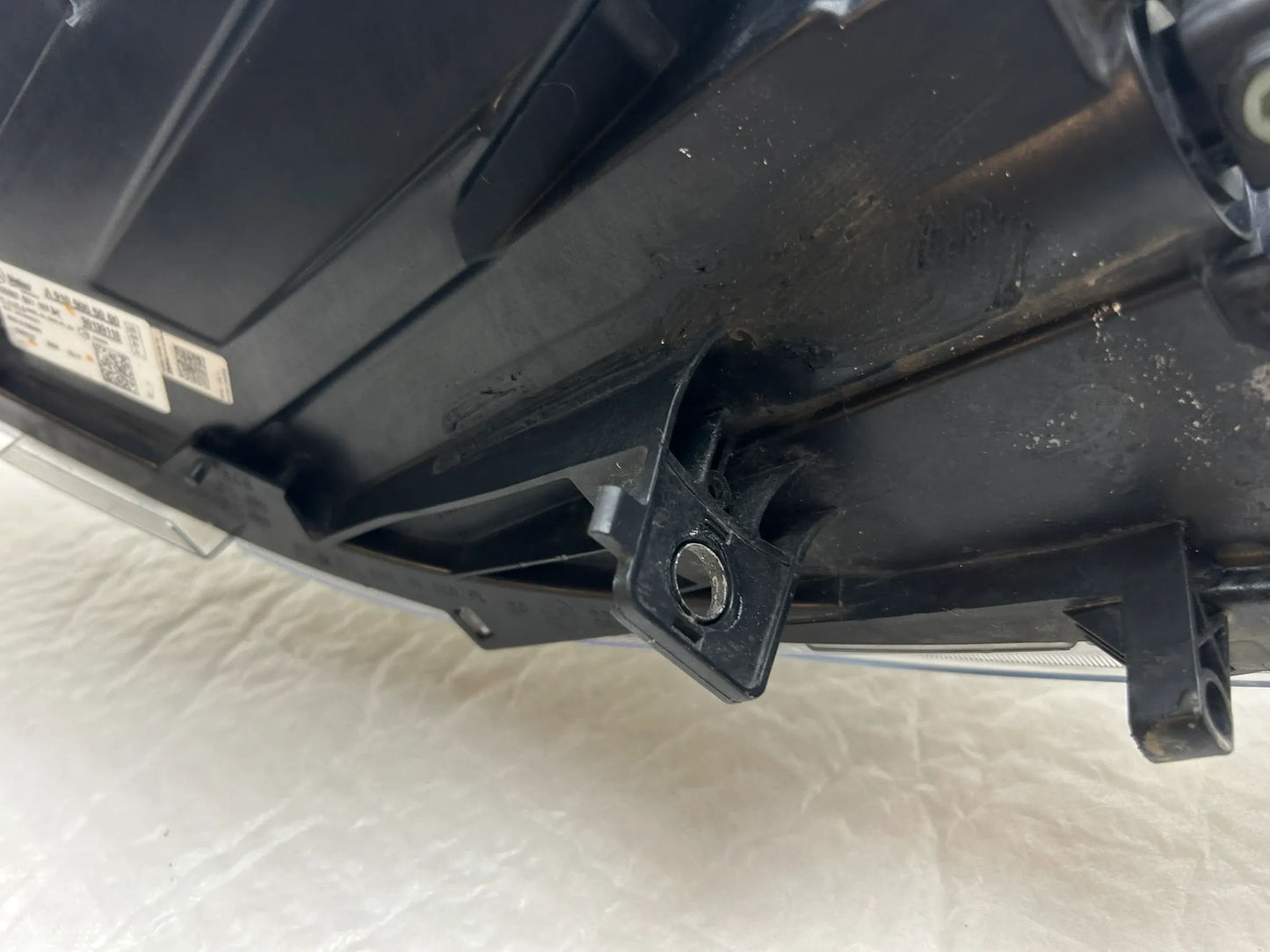 Mercedes W910 Sprinter LED Scheinwerfer links A9109065000