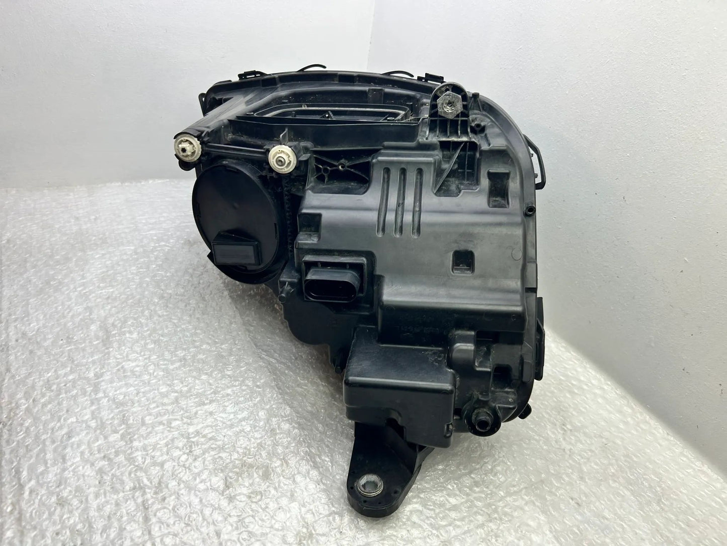 Original Mercedes W213 LED Scheinwerfer links A2139069109