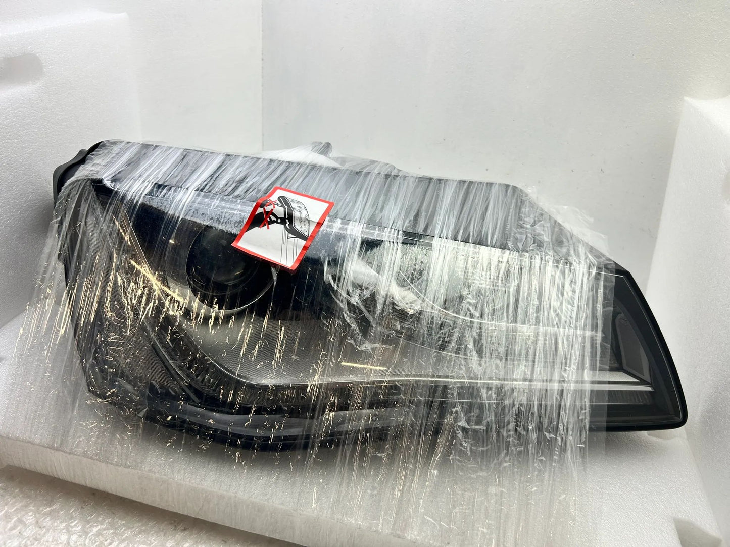 NEU Original Audi A8 4H Xenon Scheinwerfer rechts 4H0941030AB