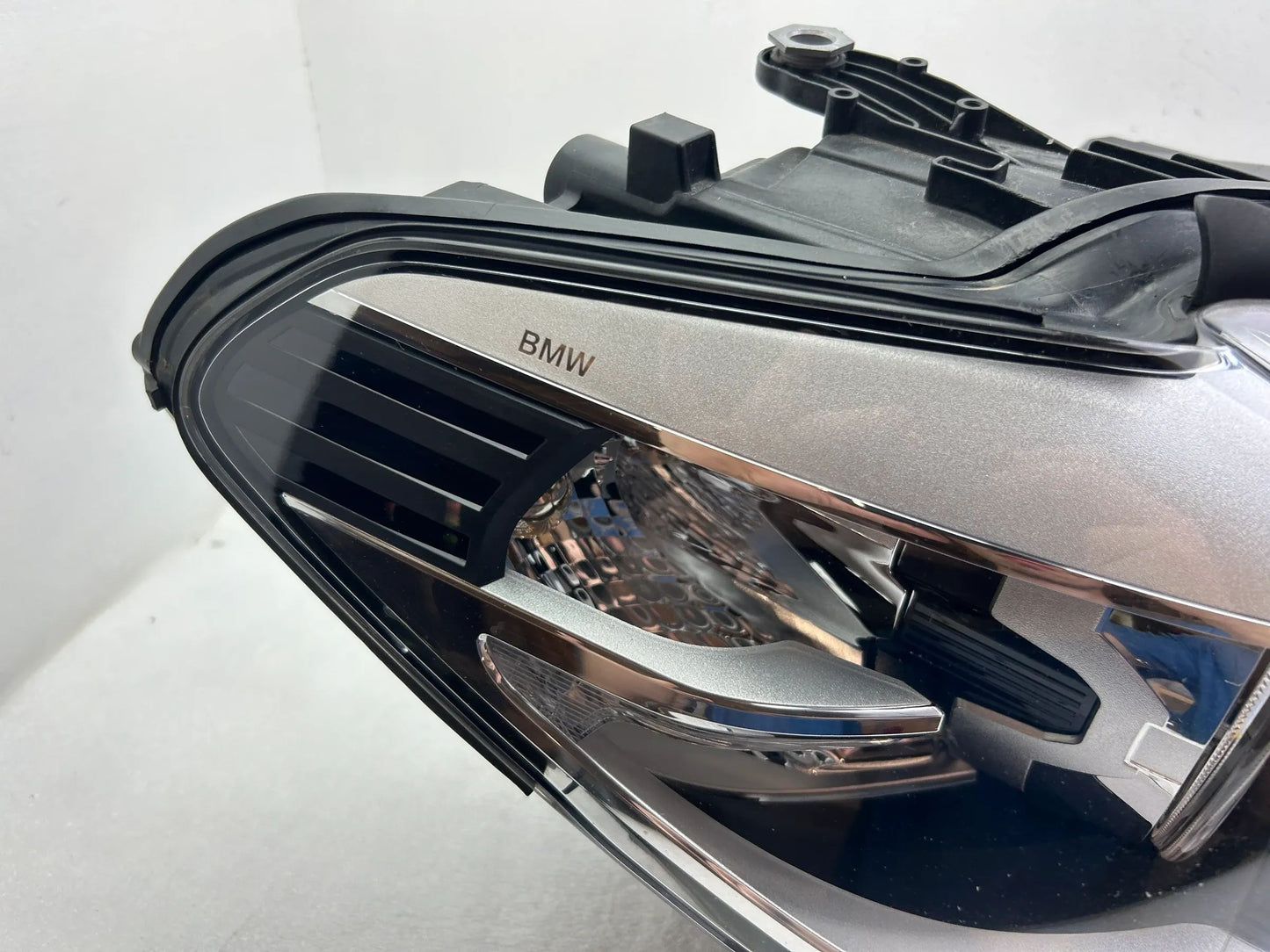 BMW 5er G30 G31 LED Scheinwerfer rechts Steuergeräte 8499112
