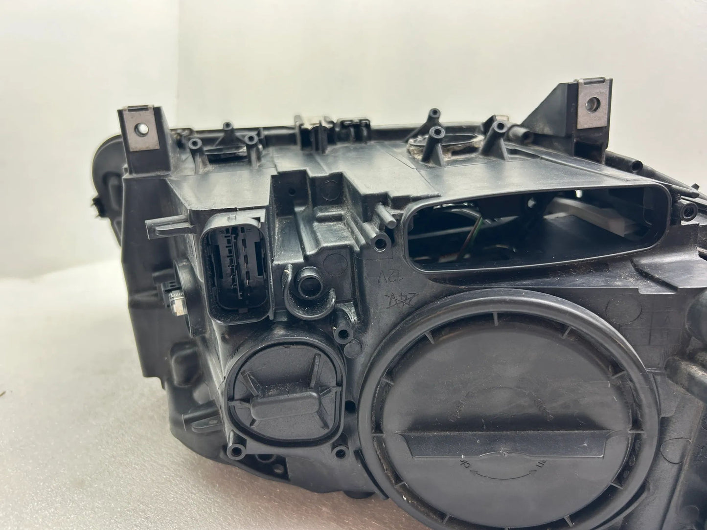 BMW 5er F10 F11 Xenon Scheinwerfer links 7271911 7203245