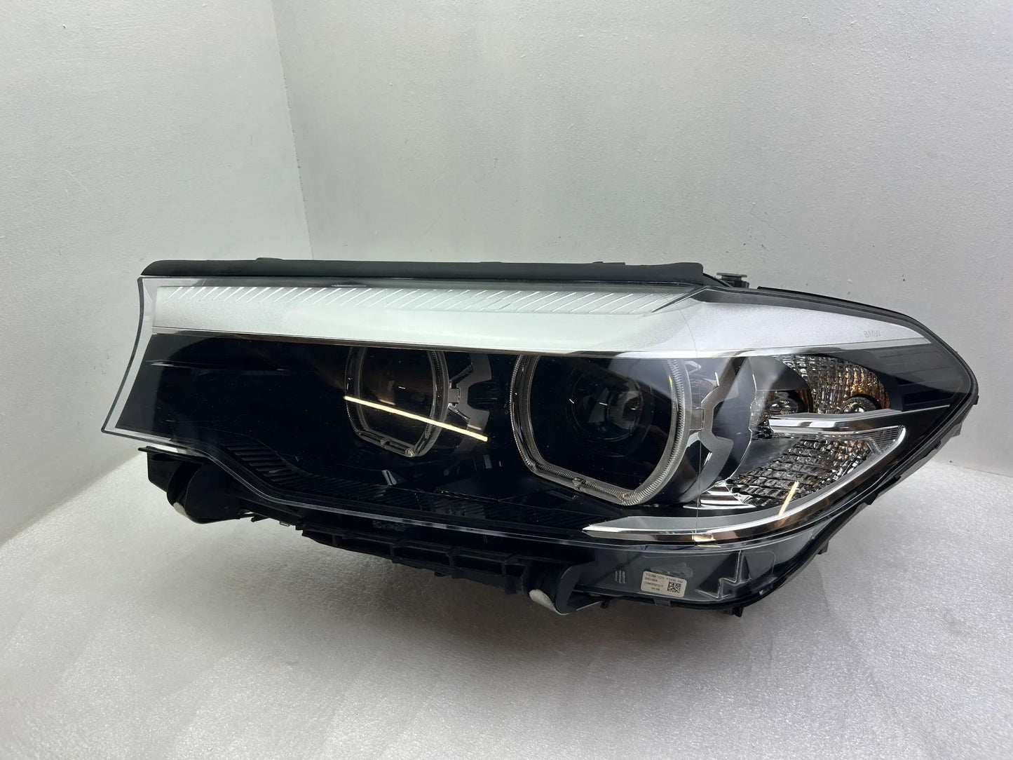 BMW 5er G30 G31 LED Scheinwerfer links Steuergeräte 7214951