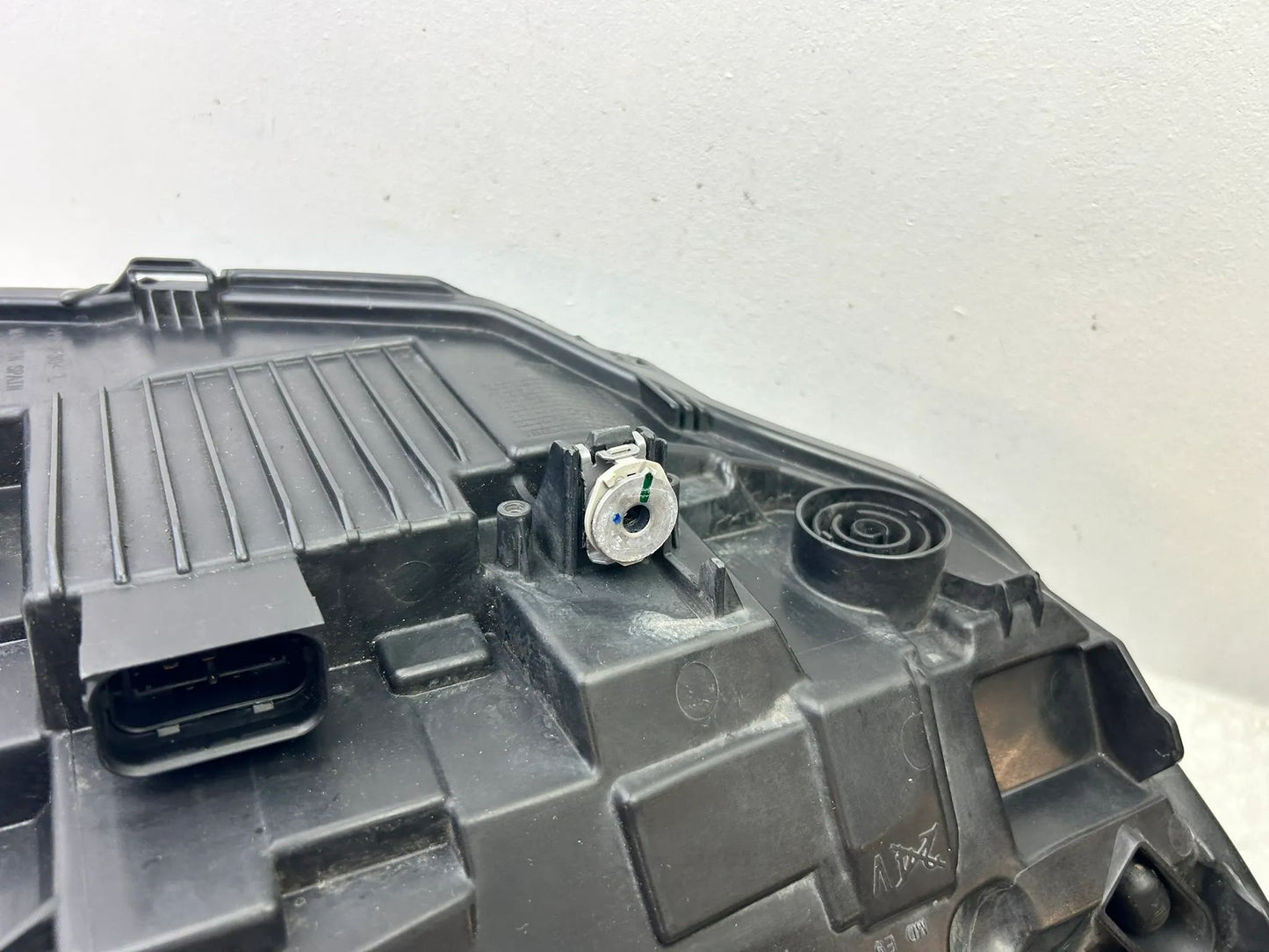 BMW 4er F32 F33 F36 Adaptive LED Scheinwerfer links 8738705