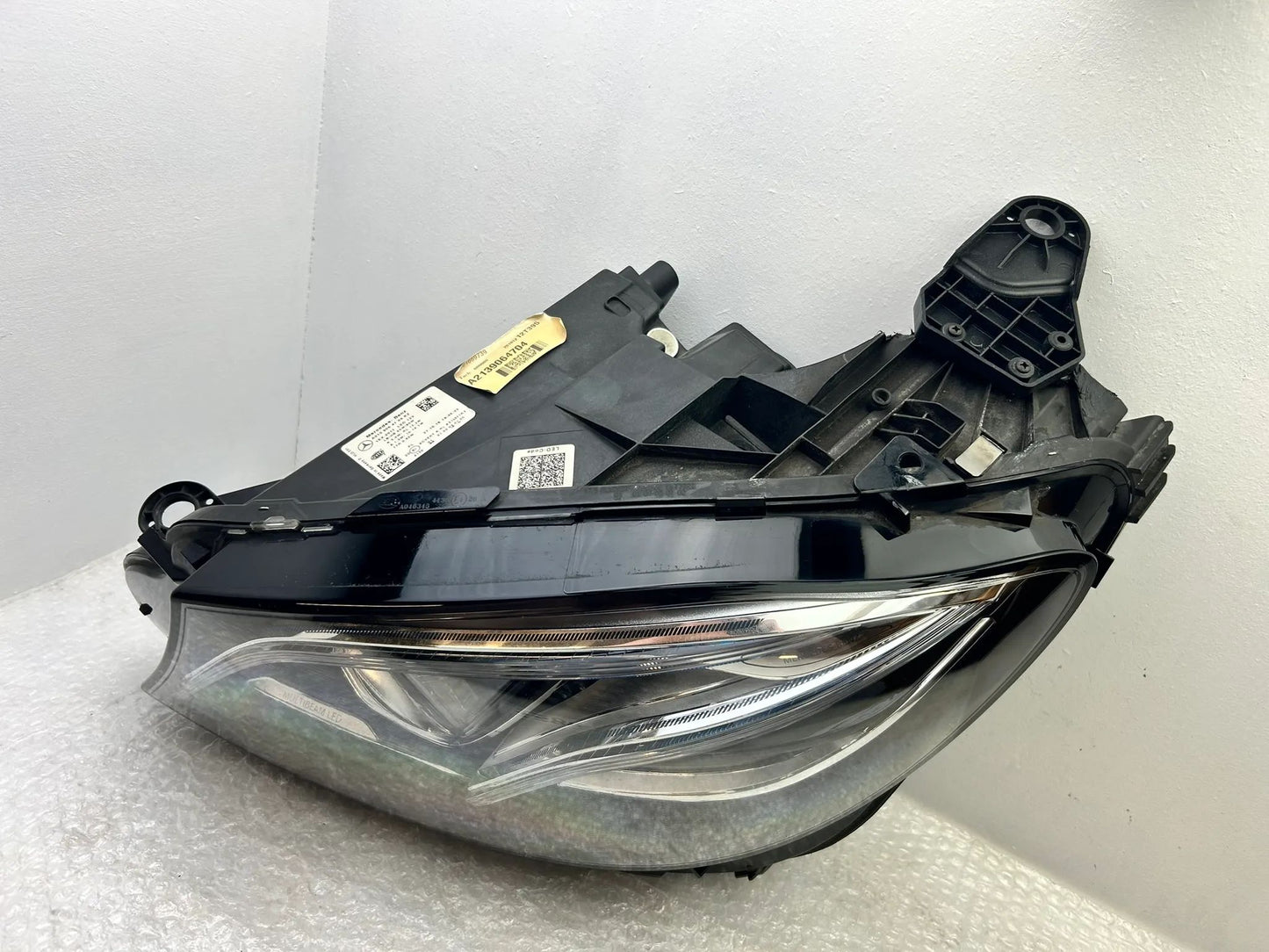 Original Mercedes W213 LED Scheinwerfer links A2139064704